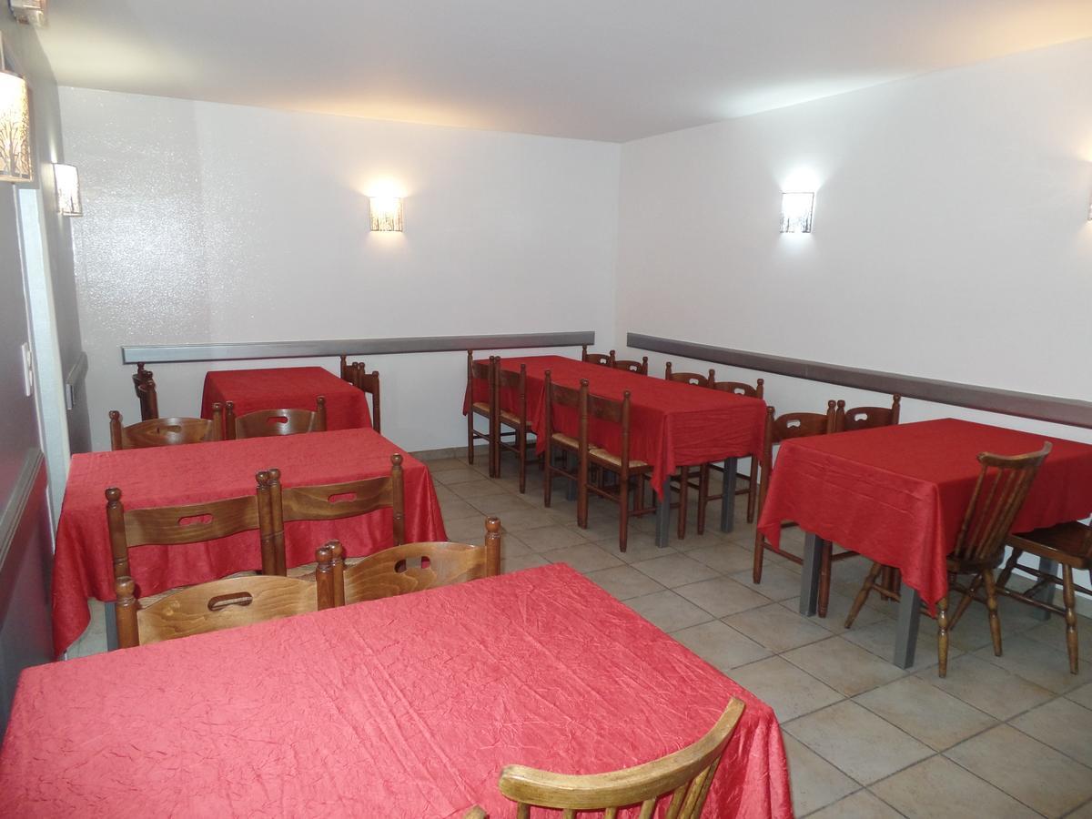 Auberge Saint Jacques Exterior photo
